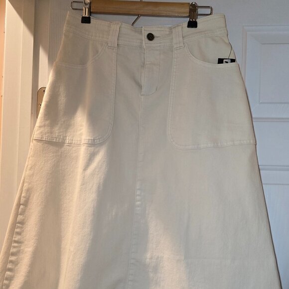 Me by Jennie Garth Skirt Petite Denim Maxi Skirt - Picture 2 of 3